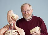 Bill Bryson returns with his most captivating journey yet - through the mysteries of the human body 