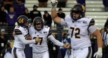 California pulls off stunner, beats No. 14 Washington 20-19