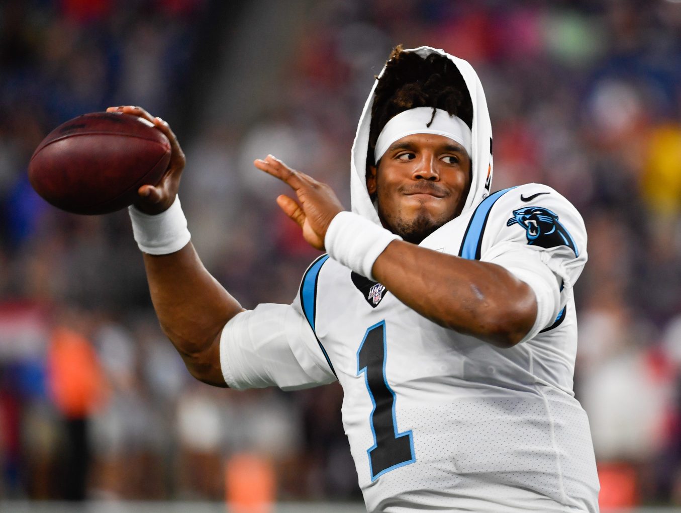 Carolina Panthers QB Cam Newton sets Guinness world record for one-handed catches