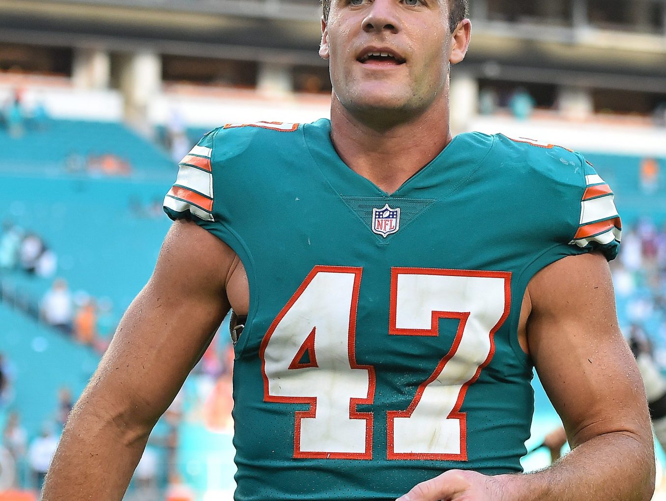 Dolphins swap Kiko Alonso for Vince Beigel in LB-for-LB trade with Saints