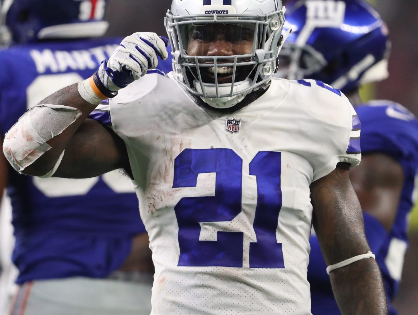 Ezekiel Elliott on closing Cowboys deal: ‘I went to bed in a bad place’