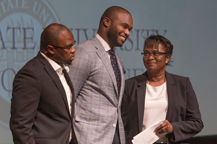 Former FSU star Myron Rolle, now a doctor, part of global disaster response team in Bahamas