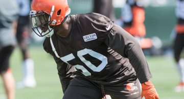 Girlfriend of Browns DE Chris Smith killed in roadside accident