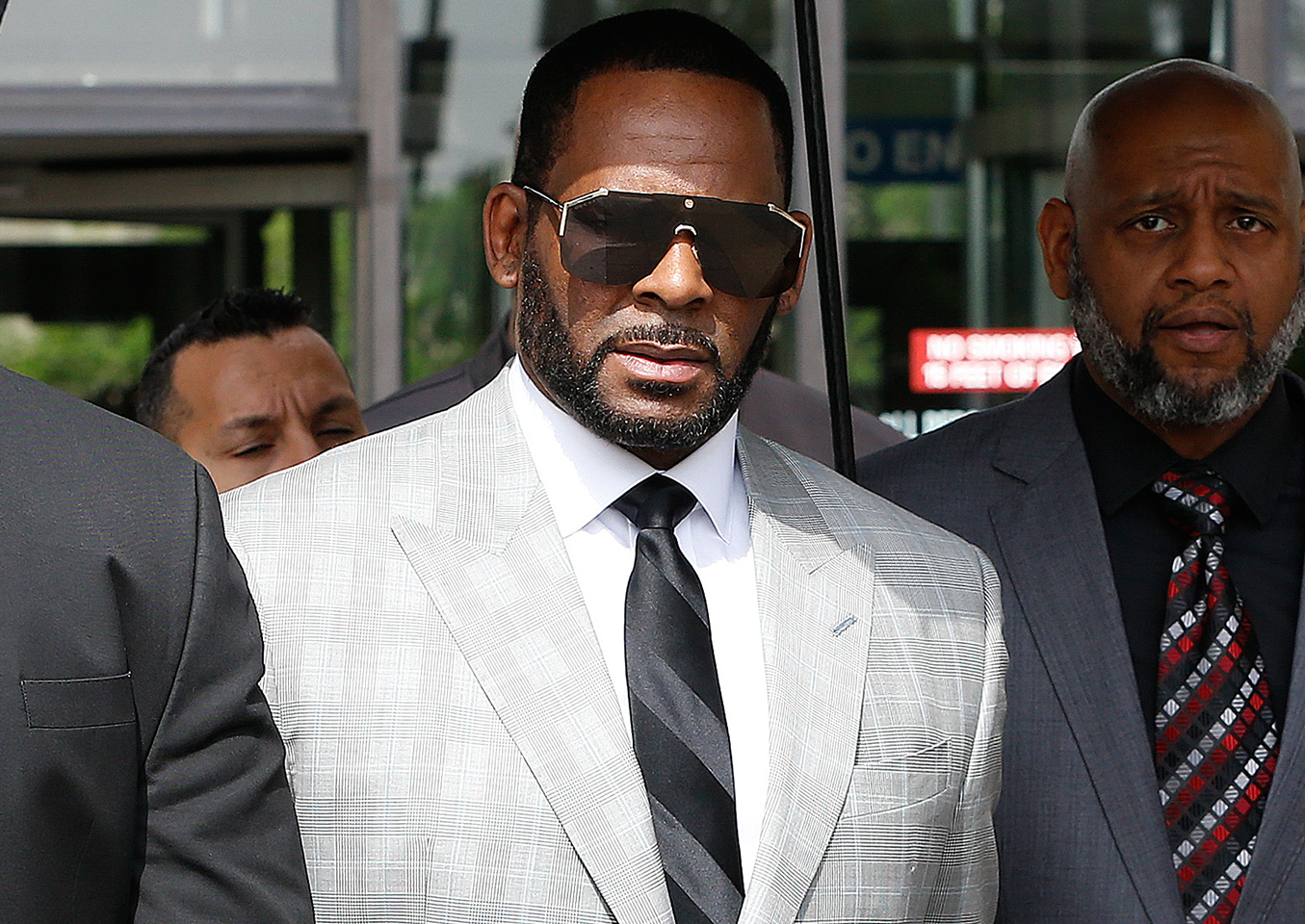 R. Kelly Federal Sex Crimes Trial Set for April 2020