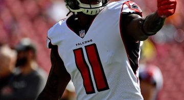 Report: Julio Jones, Falcons agree to three-year, $66 million extension