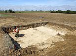 US military dig up Essex field for the remains of a WW2 airman still missing