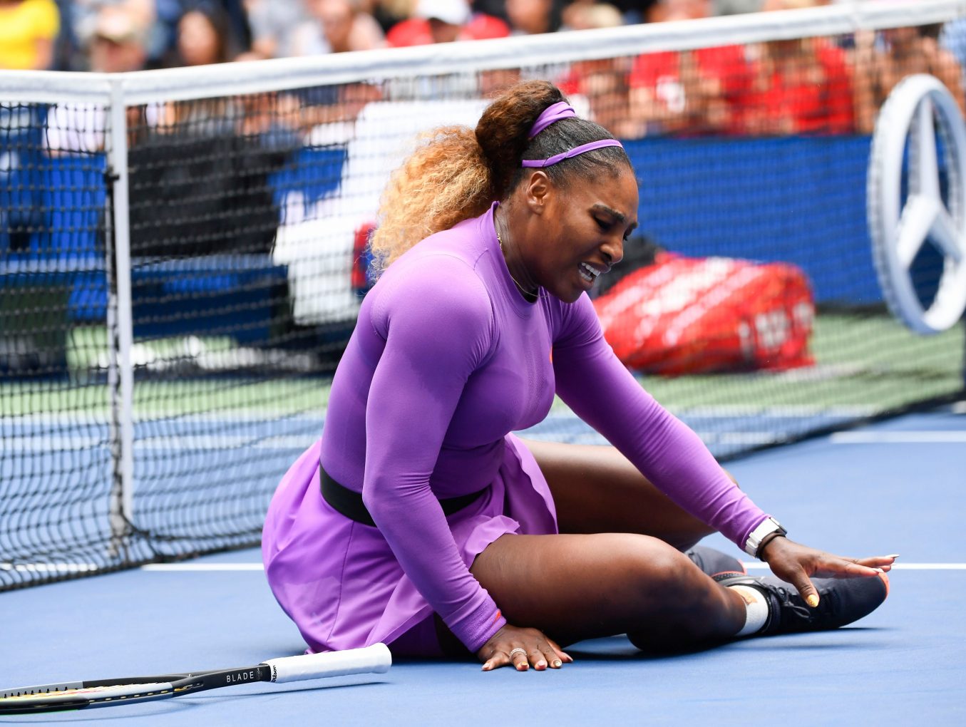 US Open: Roger Federer, Serena Williams pictures of consistency during Sunday&apos;s showcase