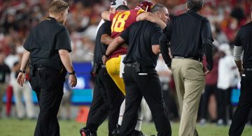 USC starting quarterback JT Daniels out for the season with knee injury