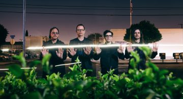 Weezer Detail New Album Van Weezer, Share New Song: Listen